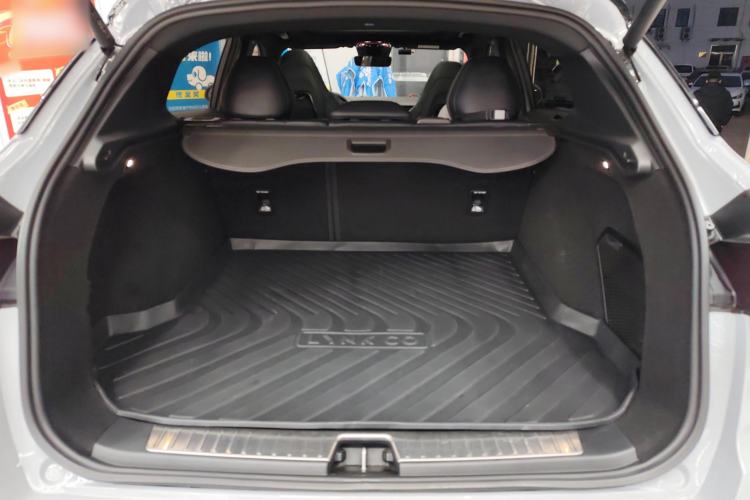 Used Lynk & Co 01 2023 1.5TD EM-F PM Trunk
