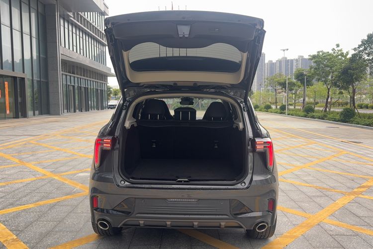 Used Lynk & Co 01 2023 2.0TD Two-Wheel Drive Asian Games Edition Trunk
