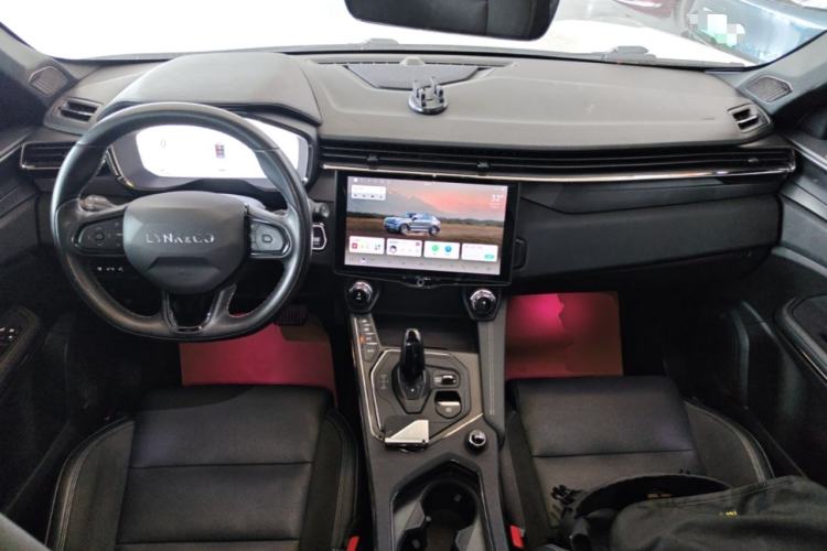 Used Lynk & Co 01 2023 1.5TD EM-F PM Center Console