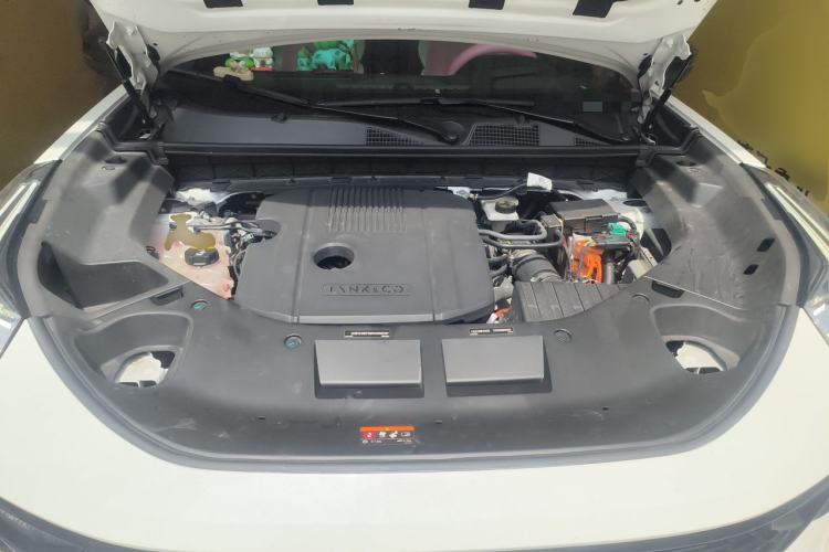 Used Lynk & Co 01 2023 1.5TD EM-F Dawn Engine Bay