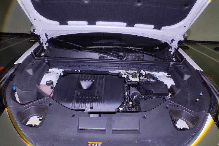 Used Lynk & Co 01 2023 2.0TD Two-Wheel Drive Asian Games Edition Engine Bay
