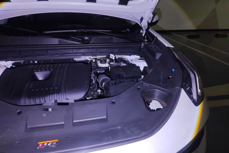 Used Lynk & Co 01 2023 2.0TD Two-Wheel Drive Asian Games Edition Engine Bay Left