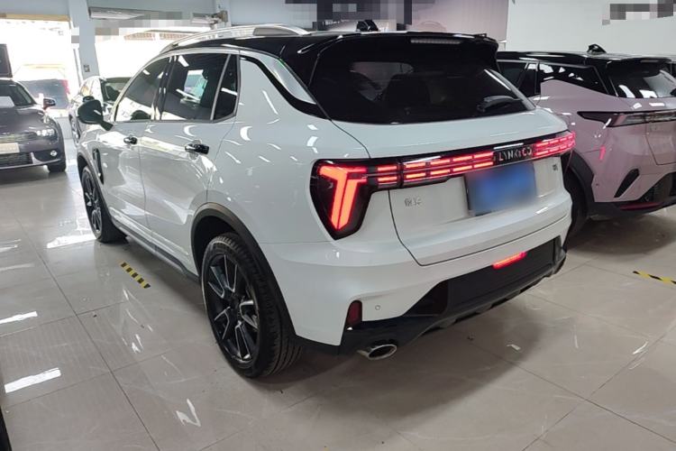 Used Lynk & Co 01 2023 2.0TD Two-Wheel Drive Pro Trim Exterior 2