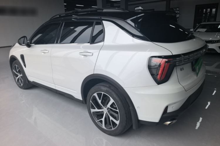 Used Lynk & Co 01 2023 2.0TD Four-Wheel Drive HypeHalo Exterior 2