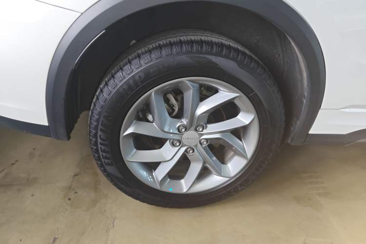 Used Lynk & Co 01 2023 2.0TD Two-Wheel Drive Asian Games Edition Exterior 8