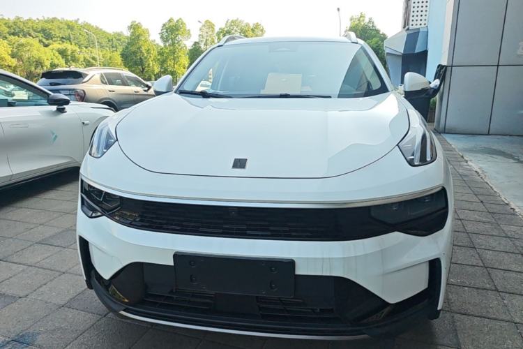 Used Lynk & Co 01 2023 2.0TD Two-Wheel Drive Pro Trim Front