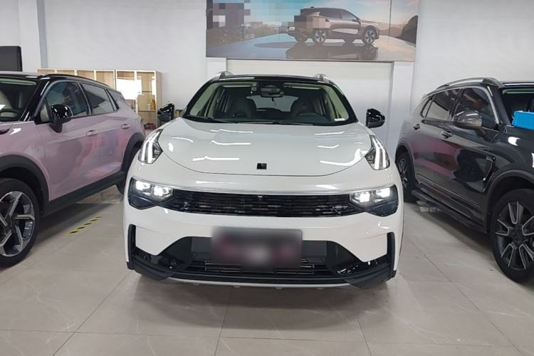 Used Lynk & Co 01 2023 2.0TD Two-Wheel Drive Pro Trim Front