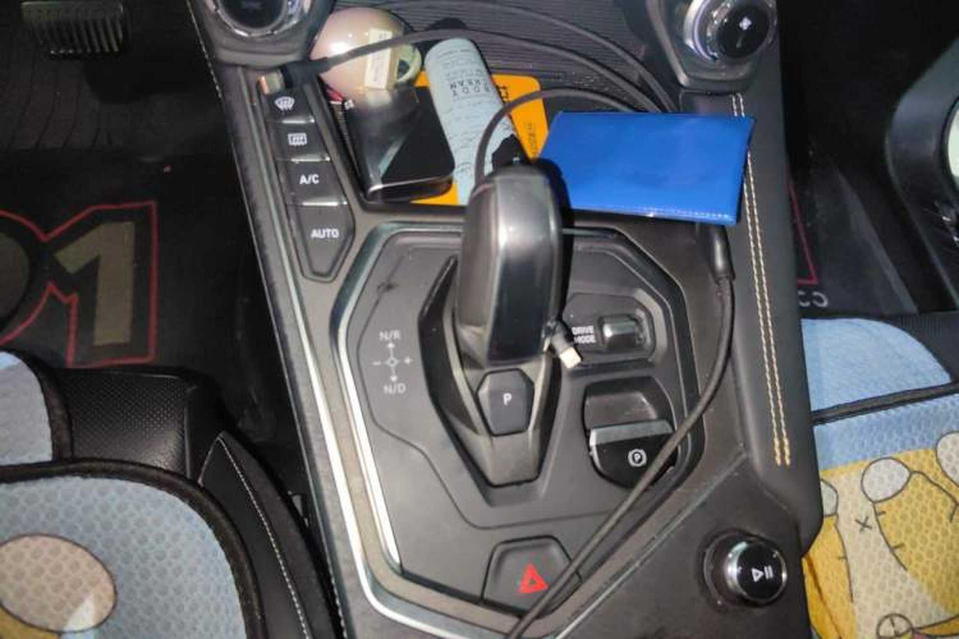 Used Lynk & Co 01 2023 2.0TD Two-Wheel Drive Pro Trim Gear Lever