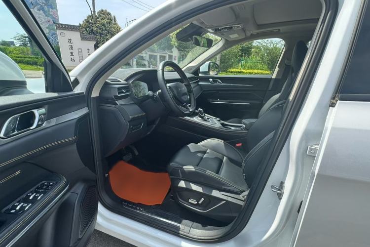 Used Lynk & Co 01 2023 2.0TD Two-Wheel Drive Asian Games Edition Interior 2