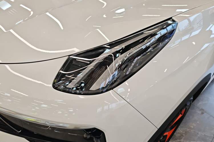 Used Lynk & Co 01 2023 2.0TD Two-Wheel Drive Asian Games Edition Left Front Headlight