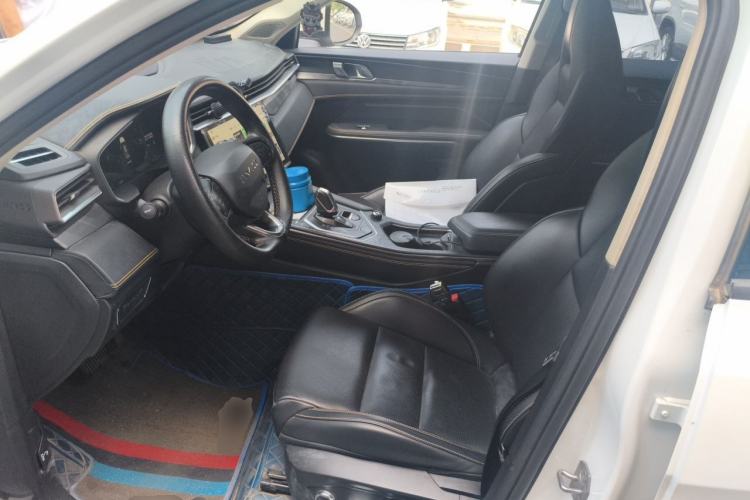 Used Lynk & Co 01 2023 2.0TD Two-Wheel Drive Pro Trim Left Front Seat