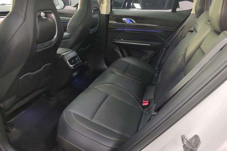 Used Lynk & Co 01 2023 2.0TD Two-Wheel Drive Pro Trim Left Rear Seat