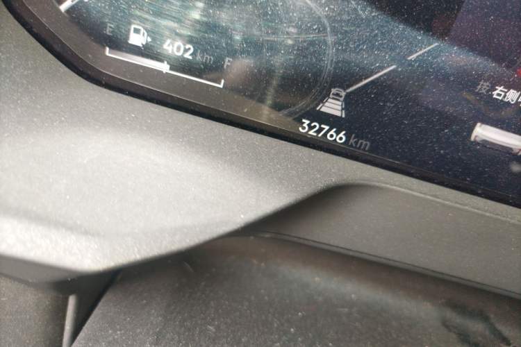 Used Lynk & Co 01 2023 2.0TD Two-Wheel Drive Asian Games Edition Odometer Close Up
