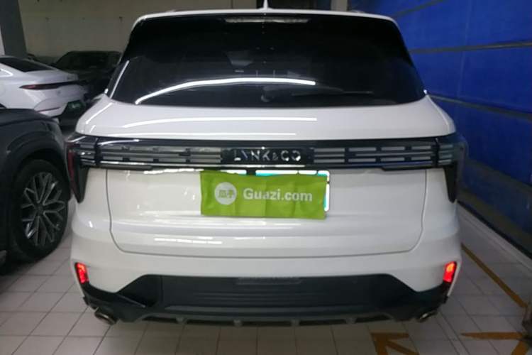 Used Lynk & Co 01 2023 2.0TD Two-Wheel Drive Pro Trim Rear