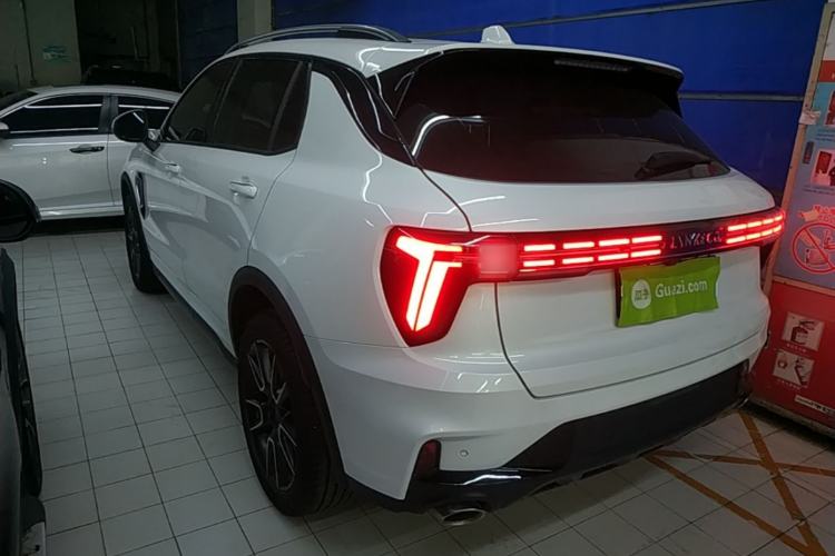 Used Lynk & Co 01 2023 2.0TD Two-Wheel Drive Pro Trim Rear Left 45 Deg