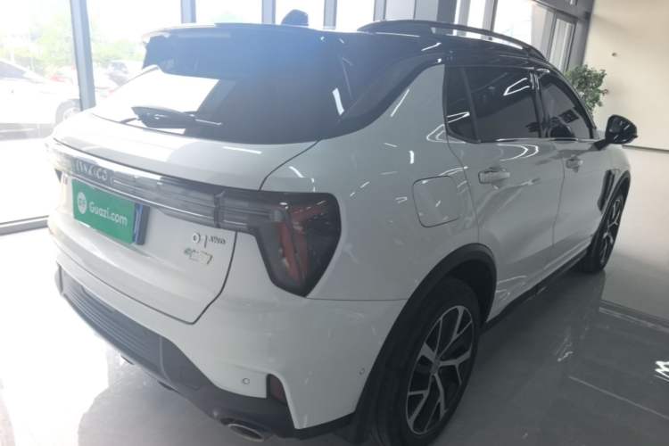 Used Lynk & Co 01 2023 2.0TD Four-Wheel Drive HypeHalo Rear Right 45 Deg