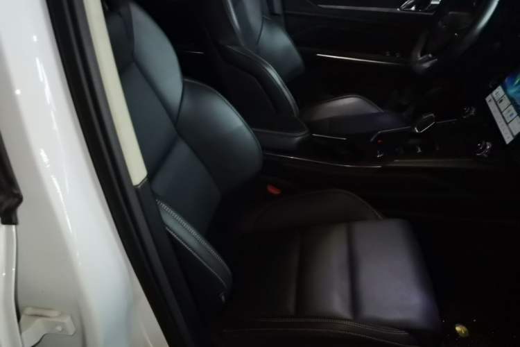 Used Lynk & Co 01 2023 2.0TD Two-Wheel Drive Asian Games Edition Right Front Seat