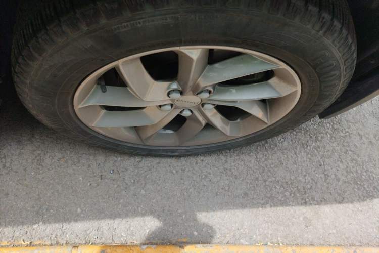 Used Lynk & Co 01 2023 2.0TD Two-Wheel Drive Asian Games Edition Right Front Wheel Hub