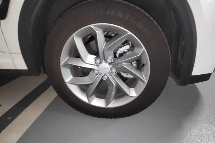 Used Lynk & Co 01 2023 2.0TD Two-Wheel Drive Asian Games Edition Right Front Wheel Hub