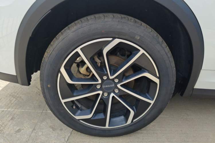Used Lynk & Co 01 2023 1.5TD EM-F PM Right Rear Wheel Hub