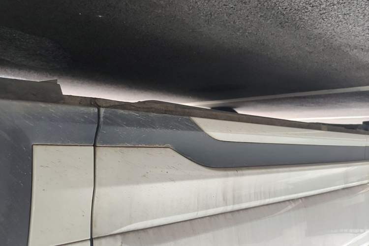 Used Lynk & Co 01 2023 1.5TD EM-F PM Right Side Sill