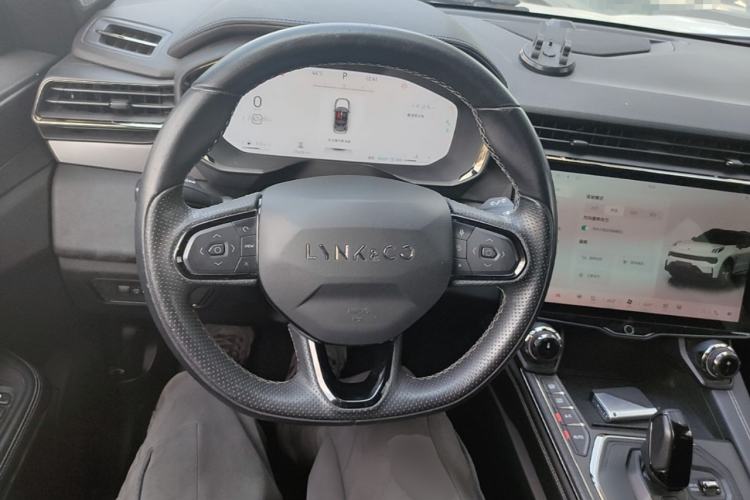 Used Lynk & Co 01 2023 1.5TD EM-F PM Steering Wheel
