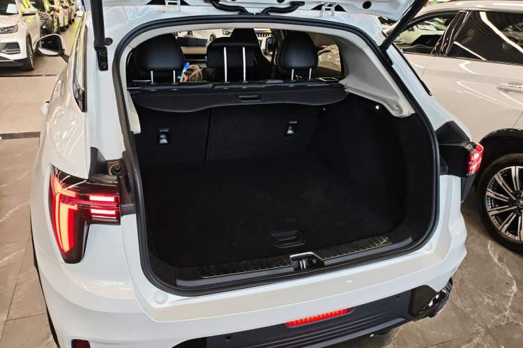 Used Lynk & Co 01 2023 2.0TD Two-Wheel Drive Asian Games Edition Trunk