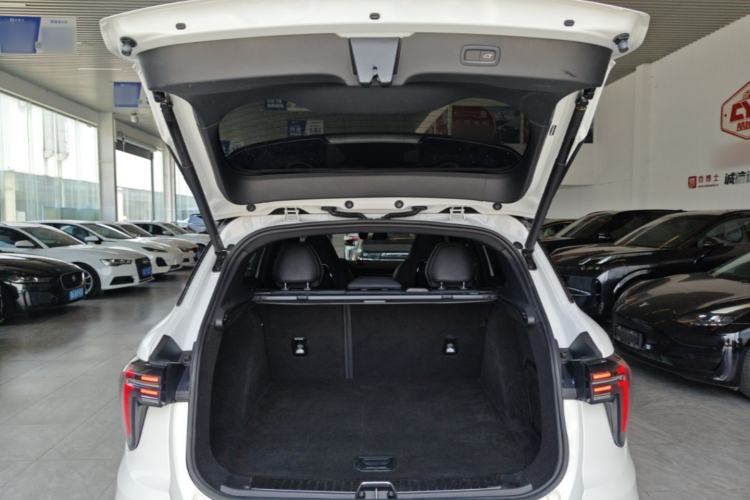Used Lynk & Co 01 2023 1.5TD EM-F PM Trunk