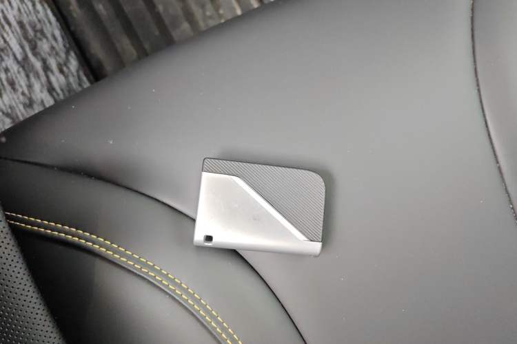Used Lynk & Co 01 2023 2.0TD Two-Wheel Drive Pro Trim Vehicle Key
