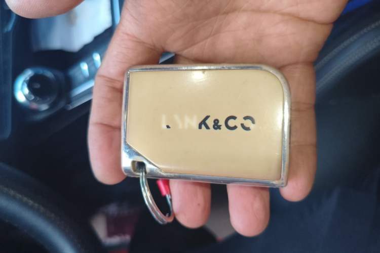 Used Lynk & Co 01 2023 2.0TD Two-Wheel Drive Pro Trim Vehicle Key
