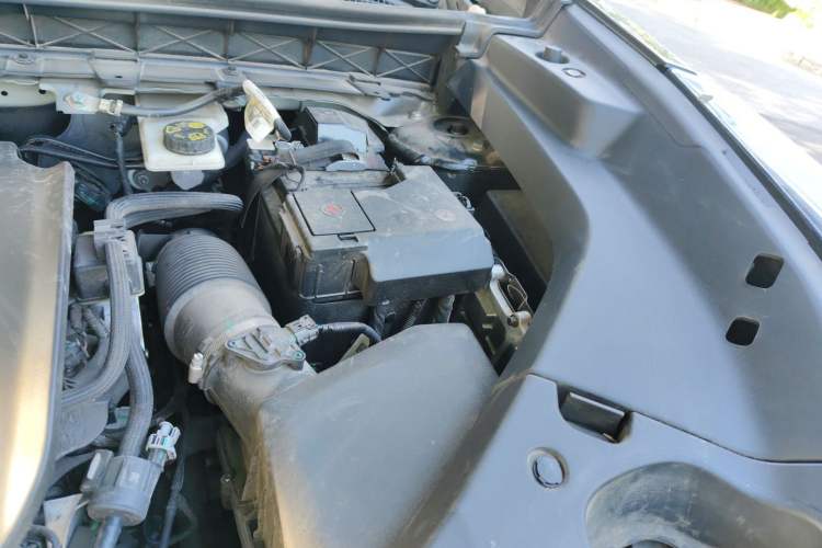 Used Lynk & Co 01 2024 2.0TD Four-Wheel Drive Dark Night Edition Engine Bay Left