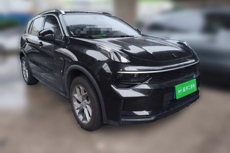 Used Lynk & Co 01 2024 2.0TD Two-Wheel-Drive Global Edition Front Right 45 Deg