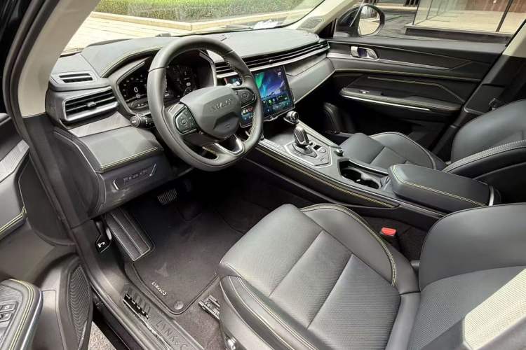 Used Lynk & Co 01 2024 2.0TD Two-Wheel Drive Global Pro Interior 3