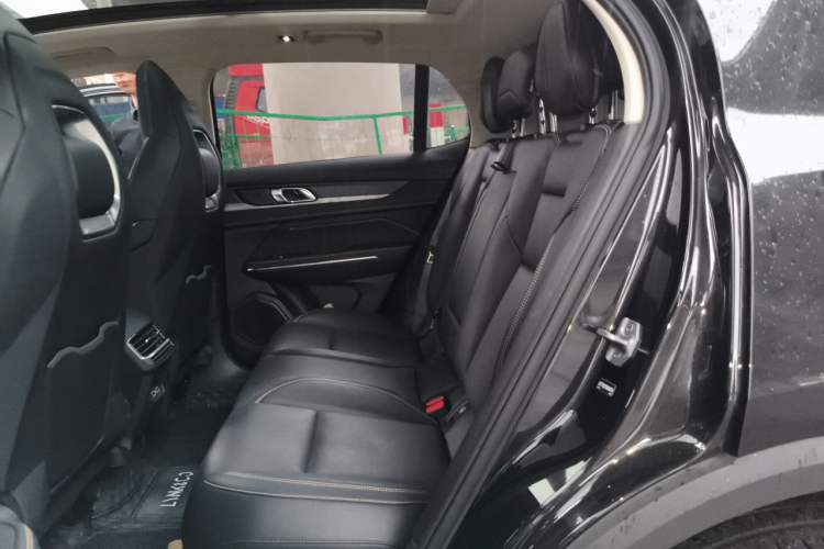 Used Lynk & Co 01 2024 2.0TD Two-Wheel-Drive Global Edition Left Rear Seat