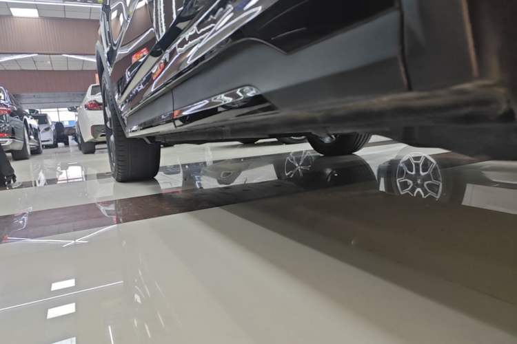 Used Lynk & Co 01 2024 2.0TD Two-Wheel Drive Global Pro Left Side Sill