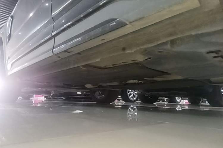 Used Lynk & Co 01 2024 2.0TD Two-Wheel Drive Global Pro Left Side Sill