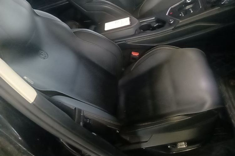 Used Lynk & Co 01 2024 2.0TD Two-Wheel Drive Global Pro Right Front Seat