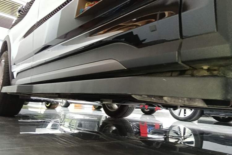 Used Lynk & Co 01 2024 2.0TD Two-Wheel-Drive Global Edition Right Side Sill
