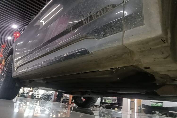 Used Lynk & Co 01 2024 2.0TD Two-Wheel Drive Global Pro Right Side Sill