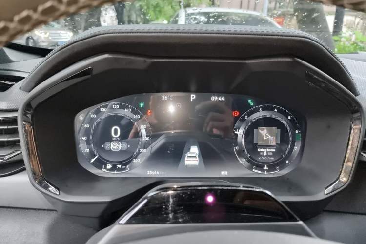 Used Lynk & Co 01 2024 2.0TD Four-Wheel Drive Sporty Halo Instrument Cluster