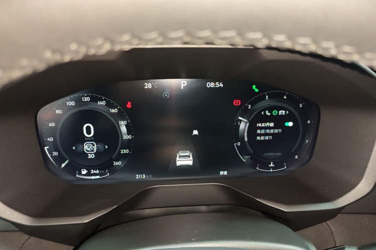 Used Lynk & Co 01 2024 2.0TD Two-Wheel-Drive Global Edition Instrument Cluster