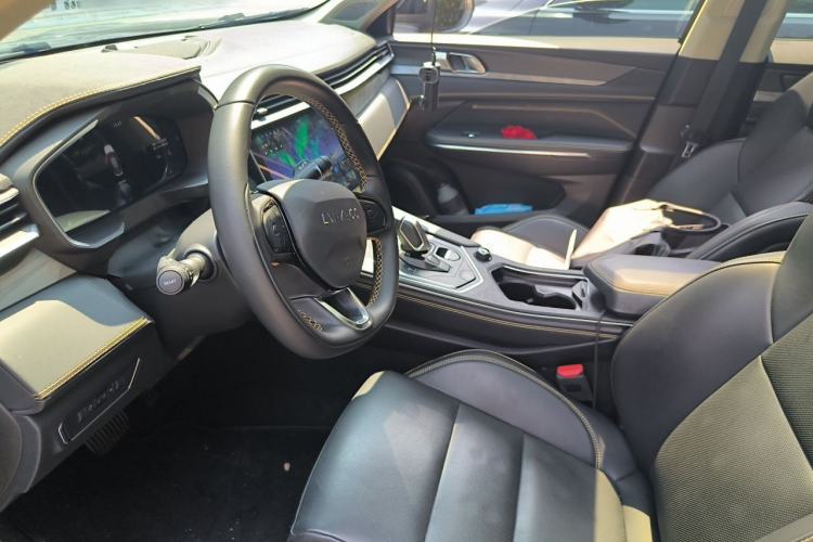 Used Lynk & Co 01 2024 2.0TD Two-Wheel Drive Global Pro Left Front Seat