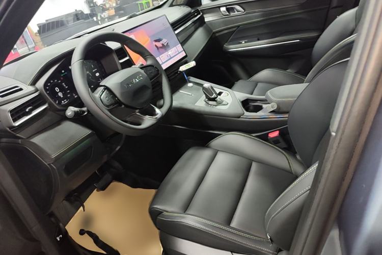 Used Lynk & Co 01 2024 2.0TD Two-Wheel-Drive Global Edition Left Front Seat