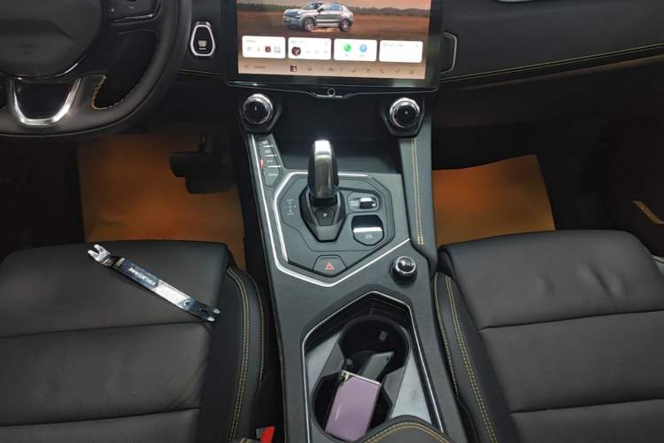 Used Lynk & Co 01 2024 2.0TD Two-Wheel Drive Global Pro Gear Lever