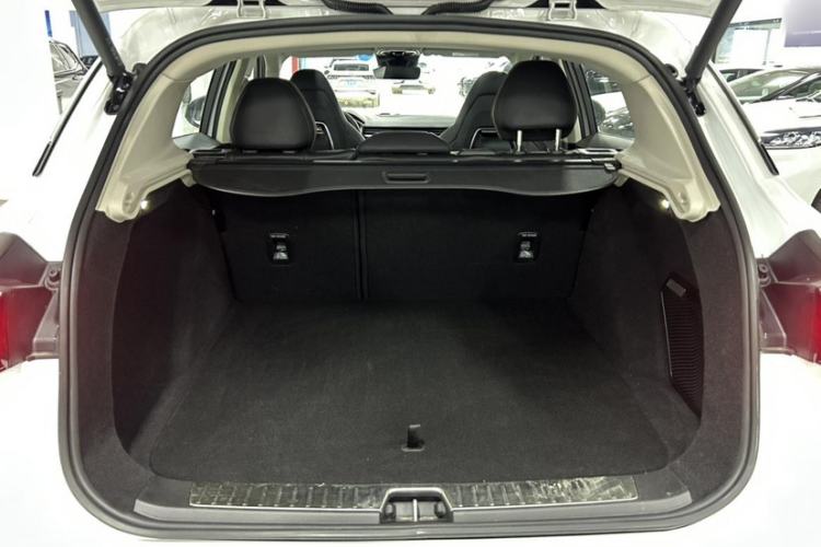 Used Lynk & Co 01 2024 2.0TD Two-Wheel Drive Global Pro Interior 8