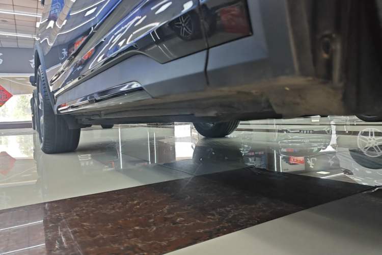 Used Lynk & Co 01 2024 2.0TD Two-Wheel Drive Global Pro Right Side Sill