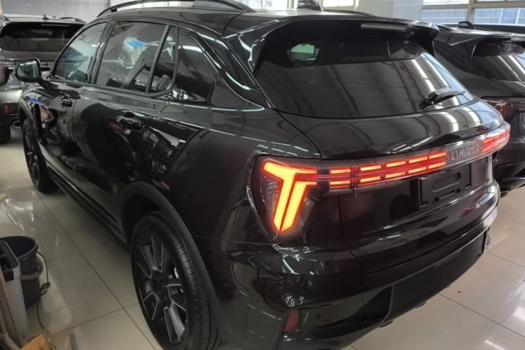 Used Lynk & Co 01 2025 2.0TD Two-Wheel Drive Refreshed Pro Version Exterior 2