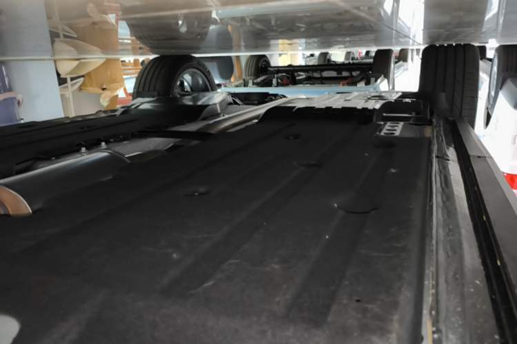 Used Lynk & Co 01 2025 2.0TD Two-Wheel Drive Refreshed Pro Version Right Side Sill