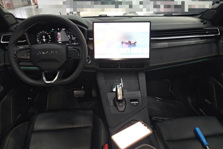 Used Lynk & Co 01 2025 2.0TD Two-Wheel Drive Refreshed Pro Version Center Console