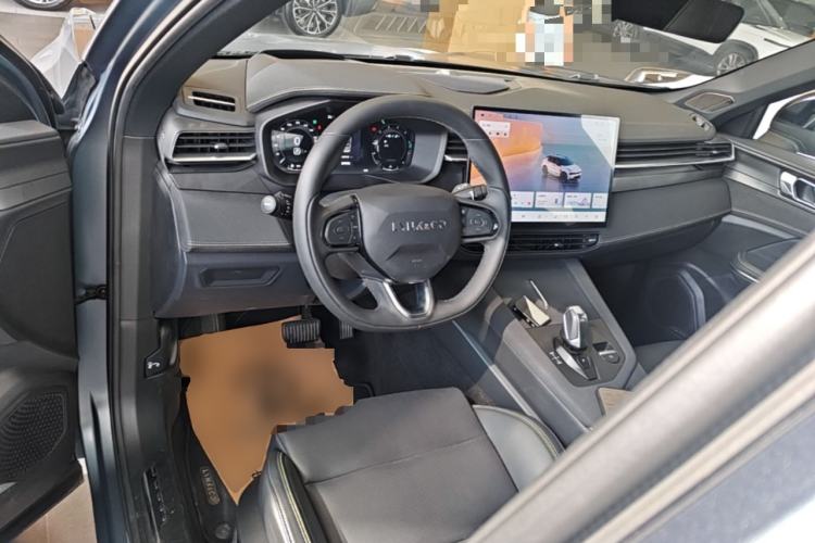 Used Lynk & Co 01 2025 2.0TD Two-Wheel Drive Refreshed Pro Version Center Console